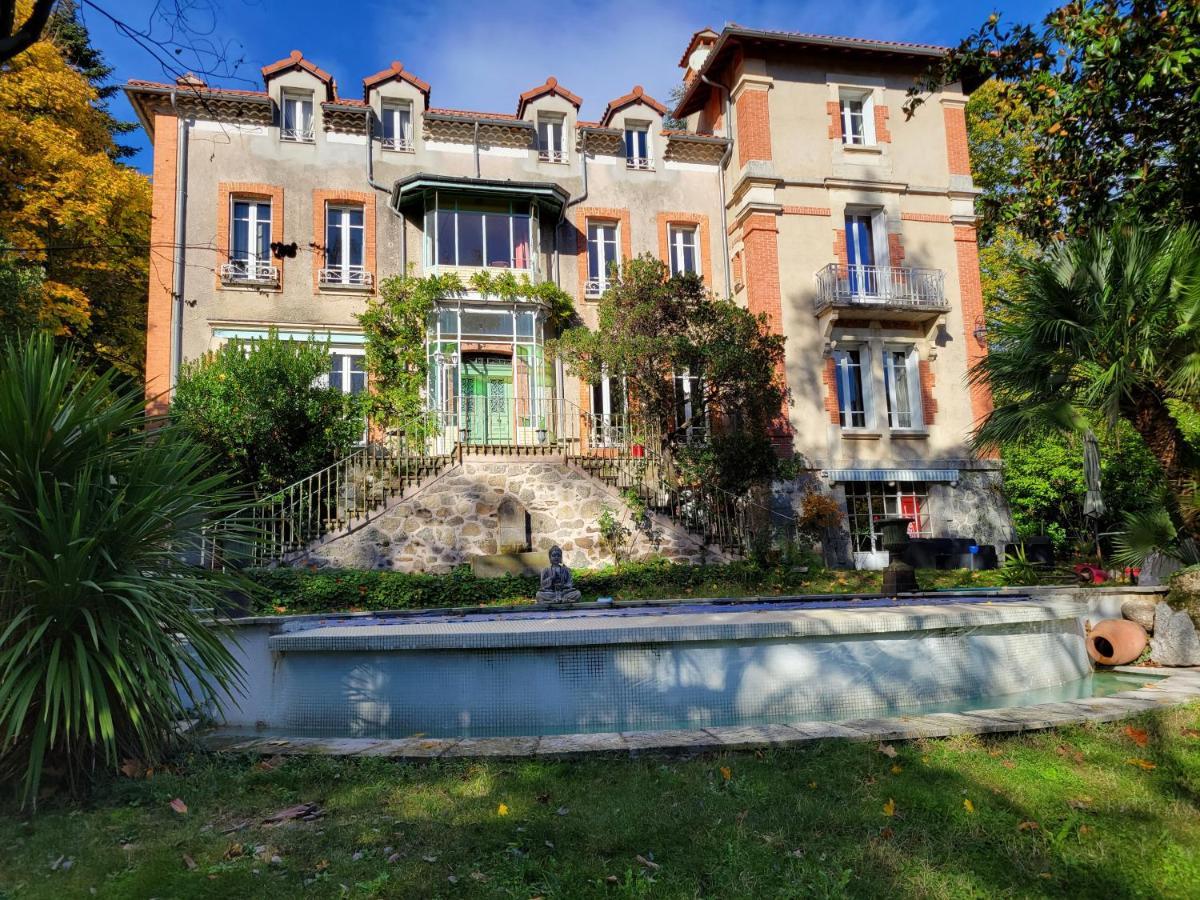 Le Temps Des Cerises Hotel Genolhac Kültér fotó